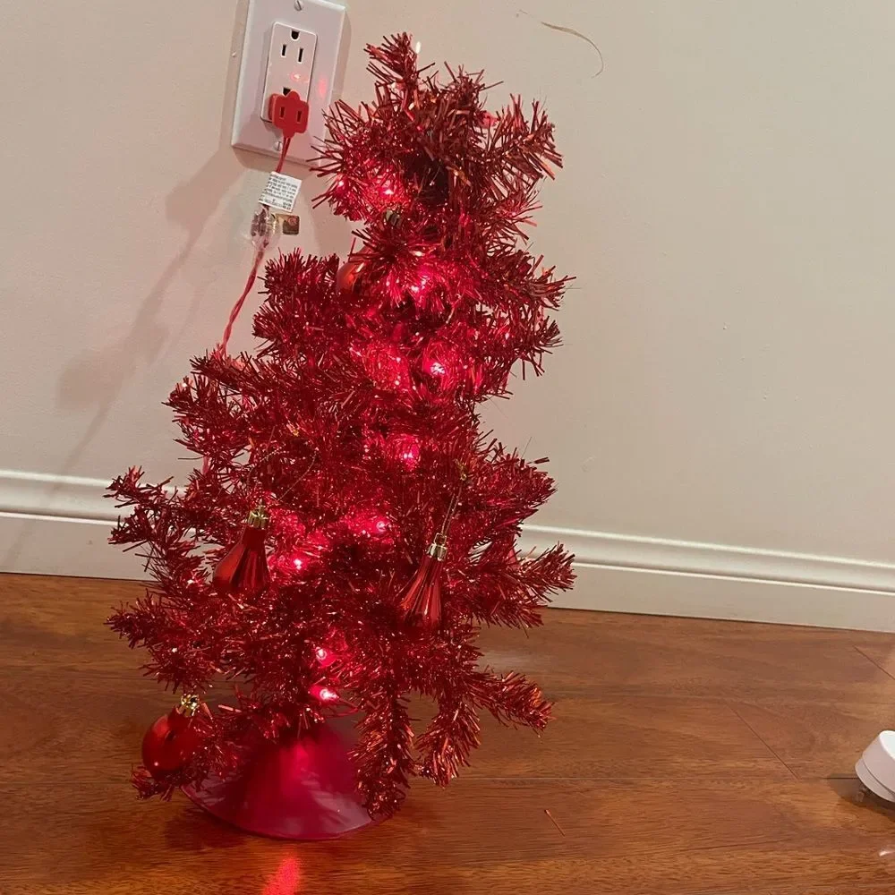 Pre-Lit Tinsel Tree